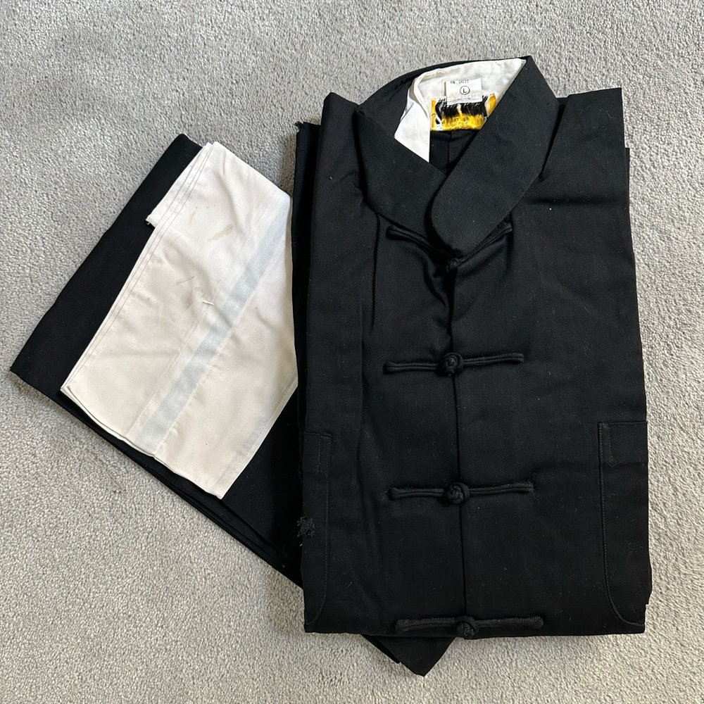 Vintage Kung-Fu Set